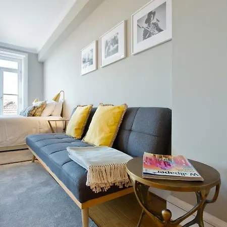 Own Places Carregal Apartment *