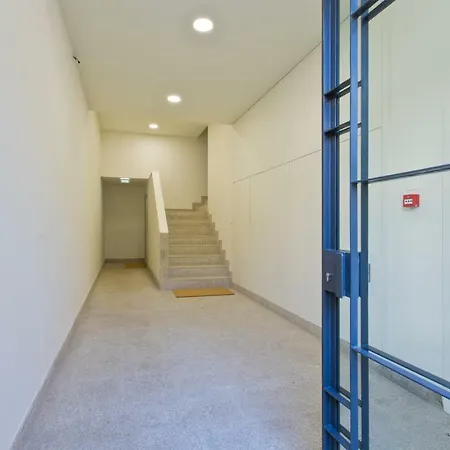 Own Places Carregal Apartment *